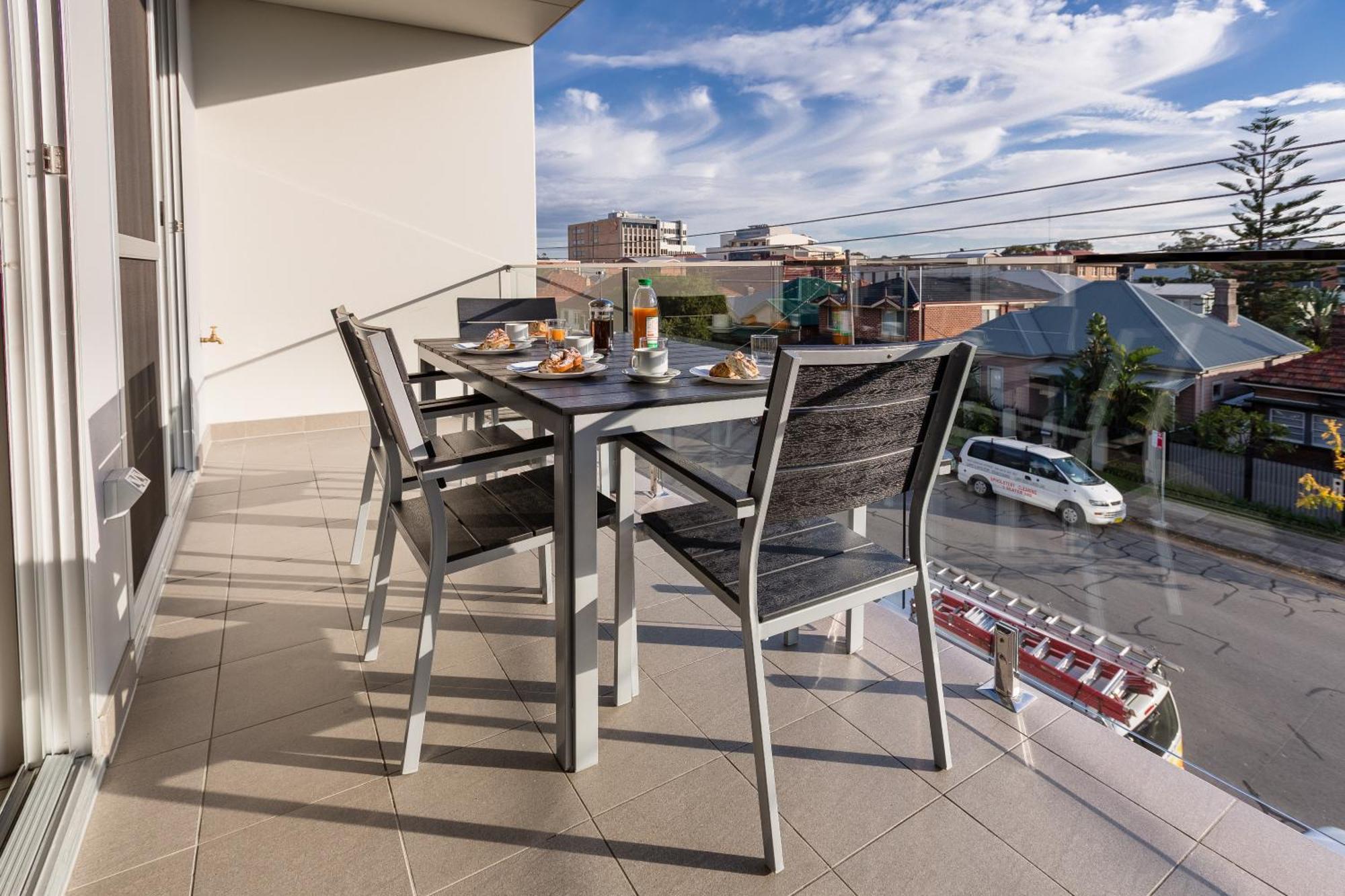 Hamilton Executive Apartments Ньюкасл Экстерьер фото