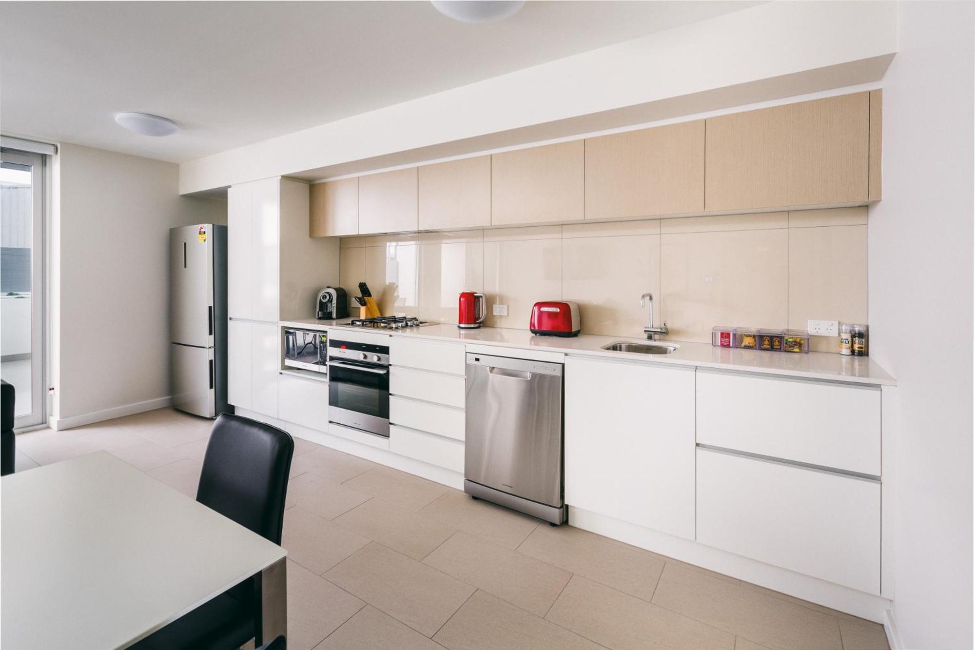 Hamilton Executive Apartments Ньюкасл Экстерьер фото