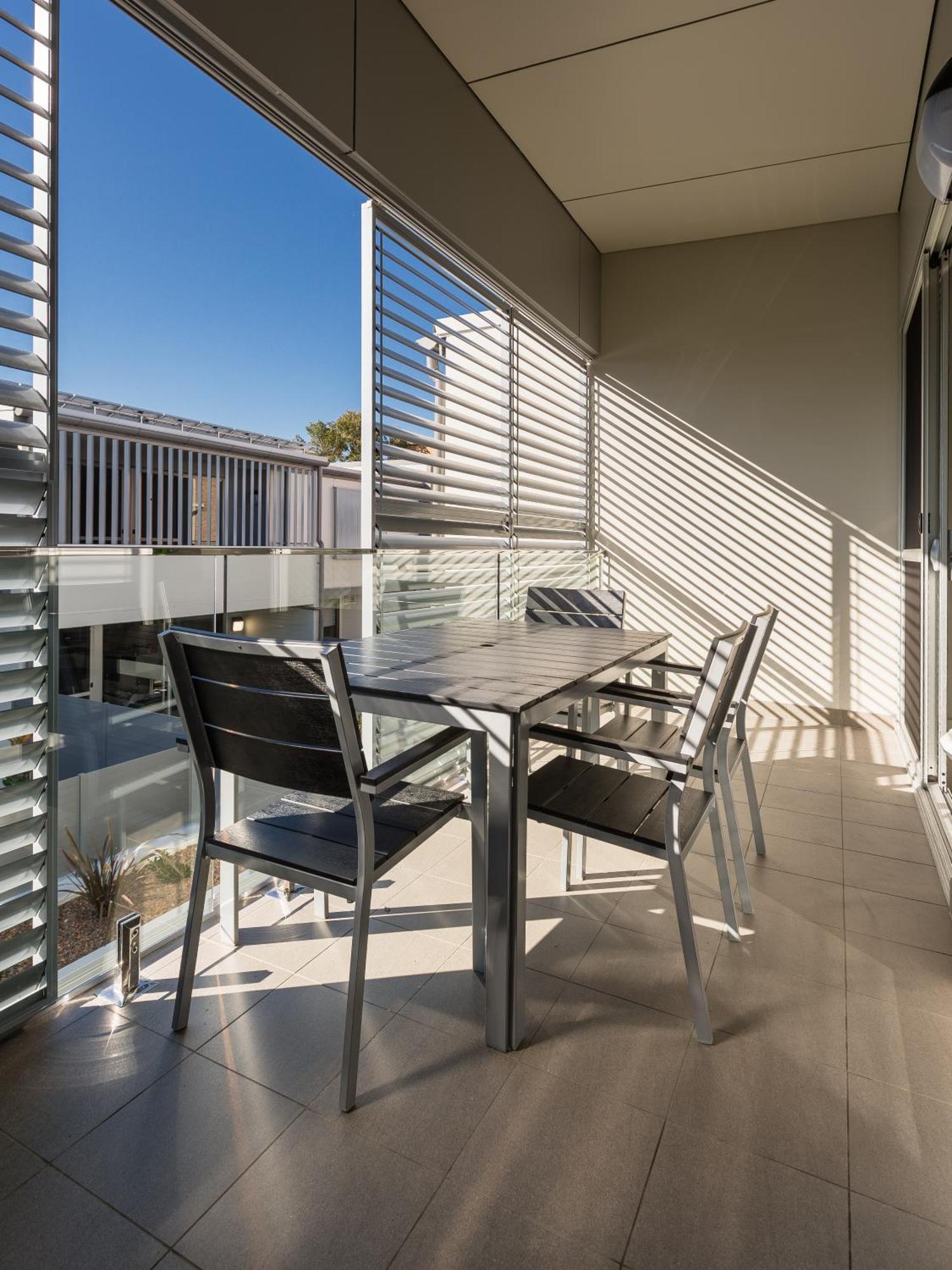 Hamilton Executive Apartments Ньюкасл Экстерьер фото