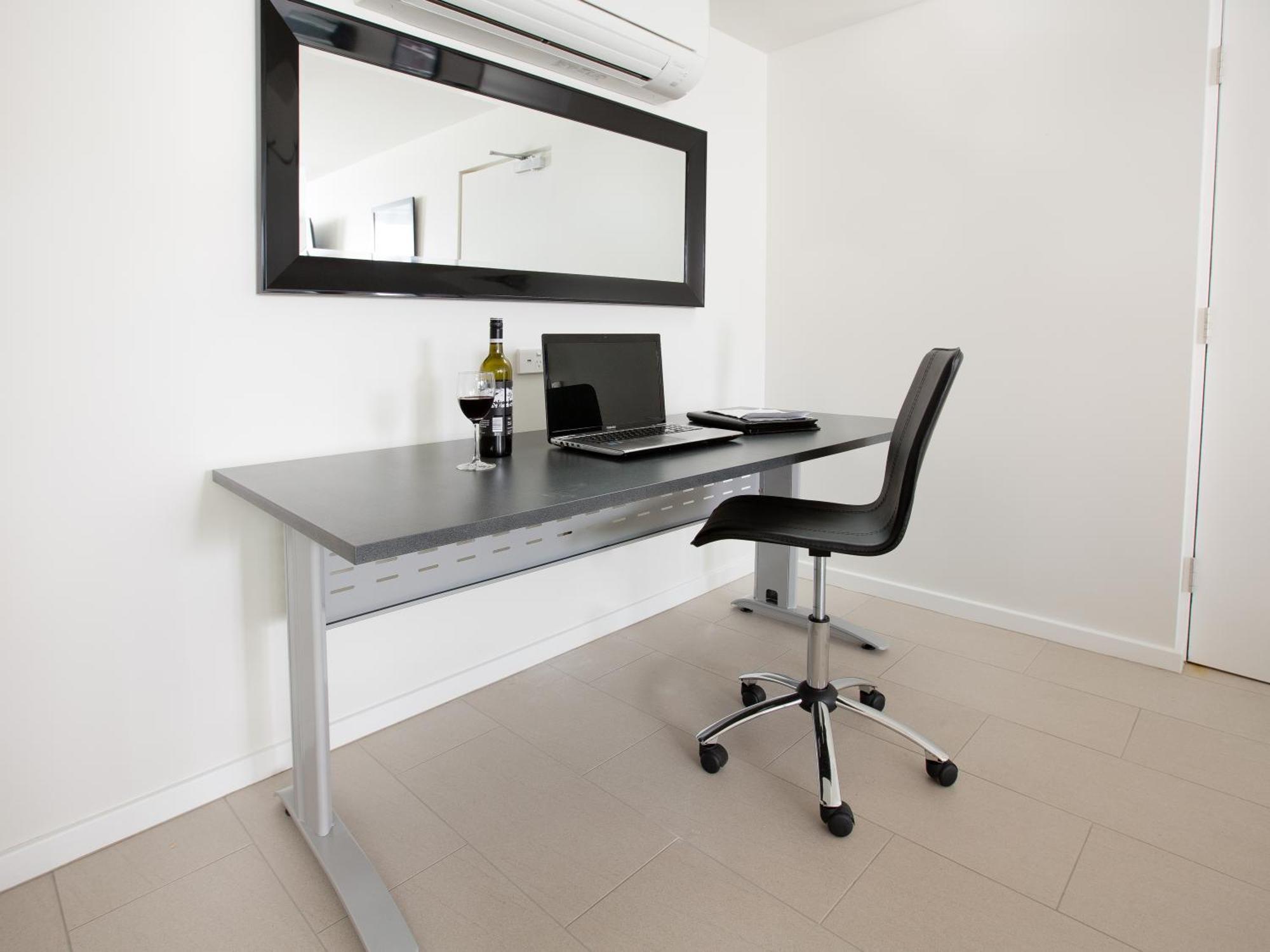 Hamilton Executive Apartments Ньюкасл Экстерьер фото
