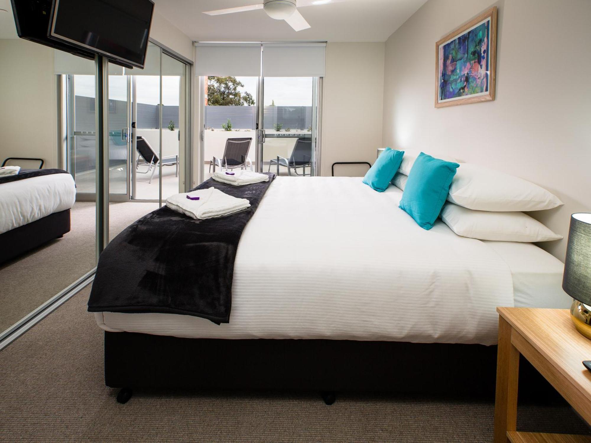 Hamilton Executive Apartments Ньюкасл Экстерьер фото